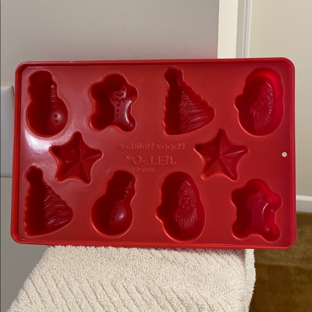 JELL-O Brand Red Christmas Mold with Santa, Tree & Star for Jello or Play Dough - Picture 2 of 8